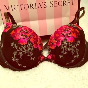 Fabulous by Victoria's Secret💋